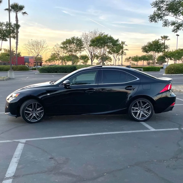 2016 Lexus IS 3rd Gen - Image 5 of 18
