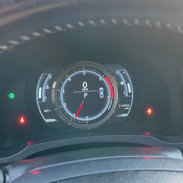 2016 Lexus IS 3rd Gen - Image 10 of 18
