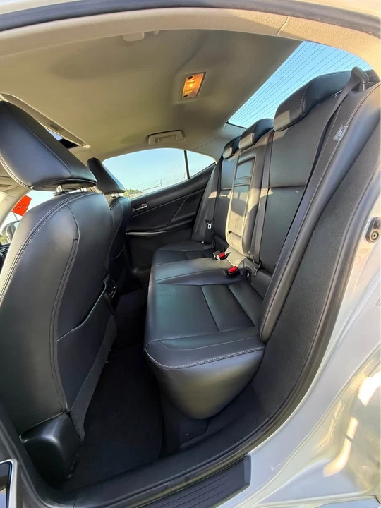 2016 Lexus IS 3rd Gen - Image 8 of 15