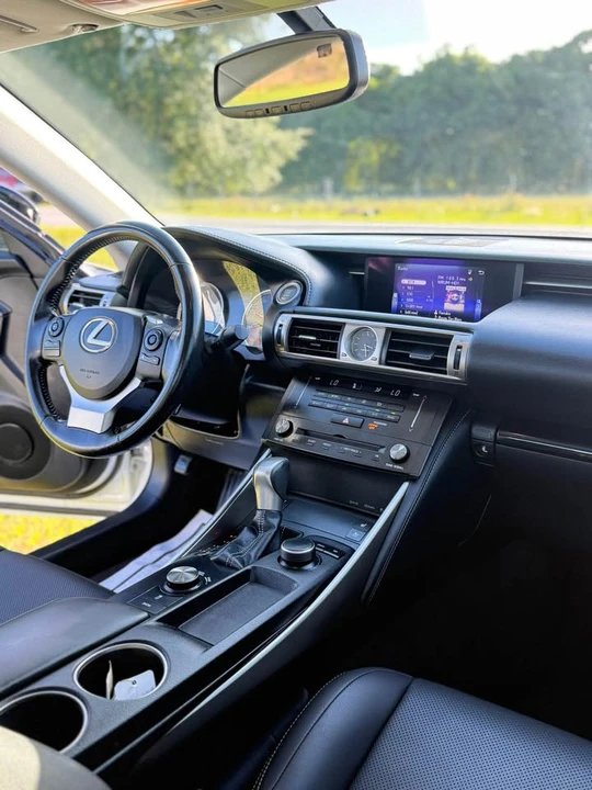 2016 Lexus IS 3rd Gen - Image 12 of 15