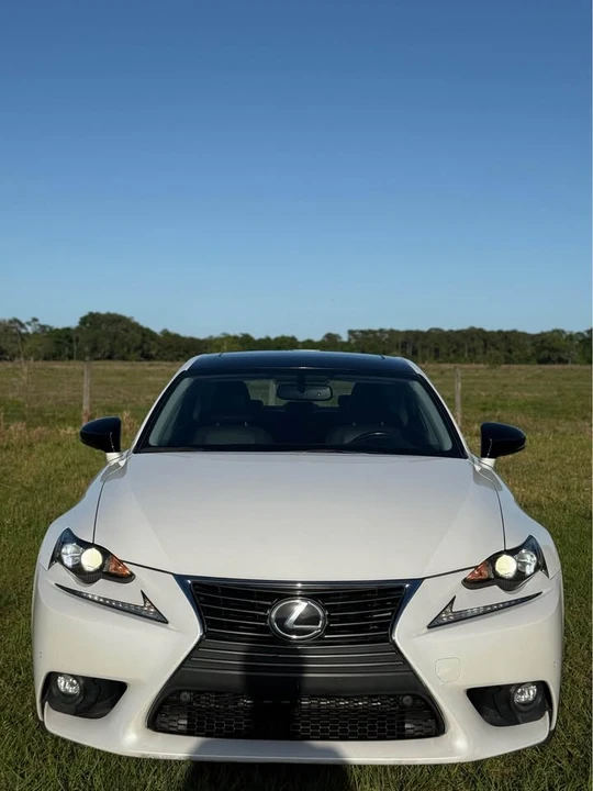 2016 Lexus IS 3rd Gen - Image 3 of 15