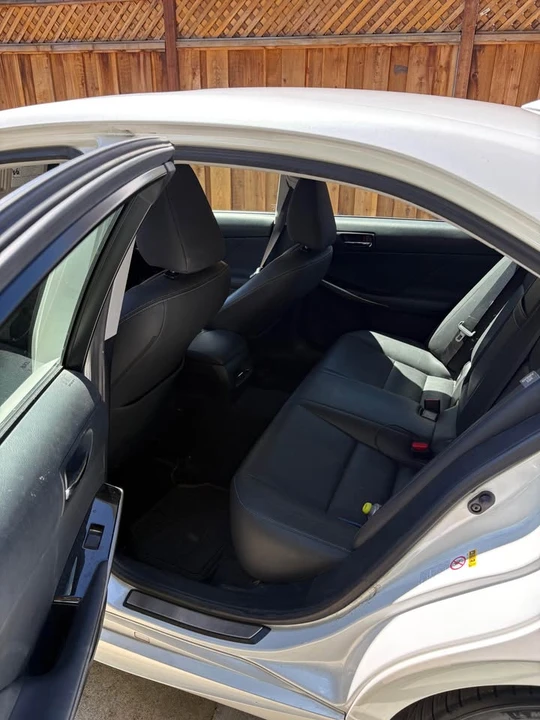 2016 Lexus IS 3rd Gen - Image 4 of 8