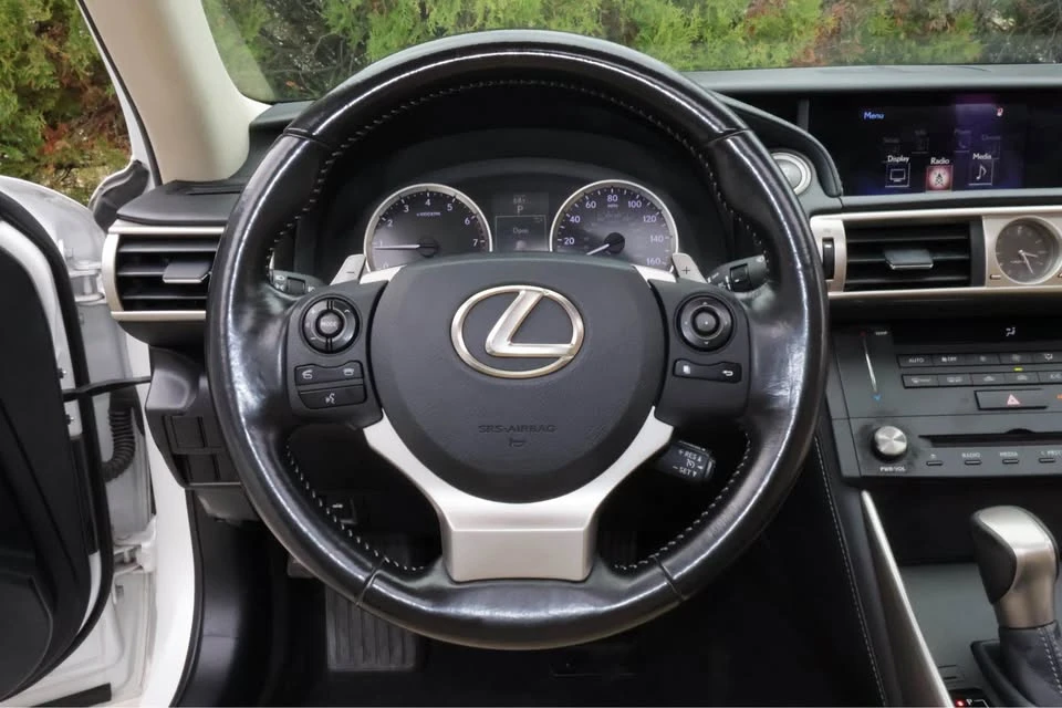 2016 Lexus IS 3rd Gen - Image 14 of 20