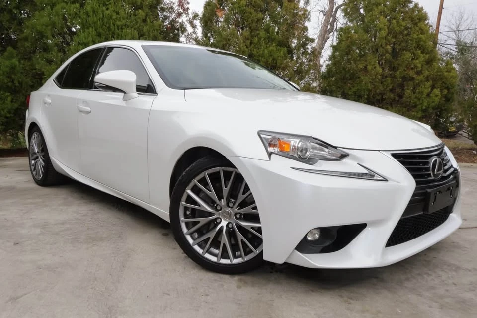 2016 Lexus IS 3rd Gen - Image 2 of 20
