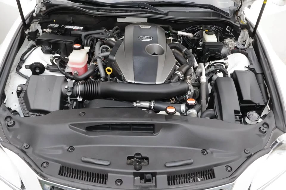 2016 Lexus IS 3rd Gen - Image 8 of 20