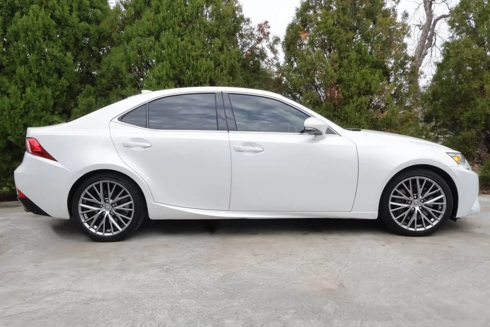 2016 Lexus IS 3rd Gen - Image 6 of 17