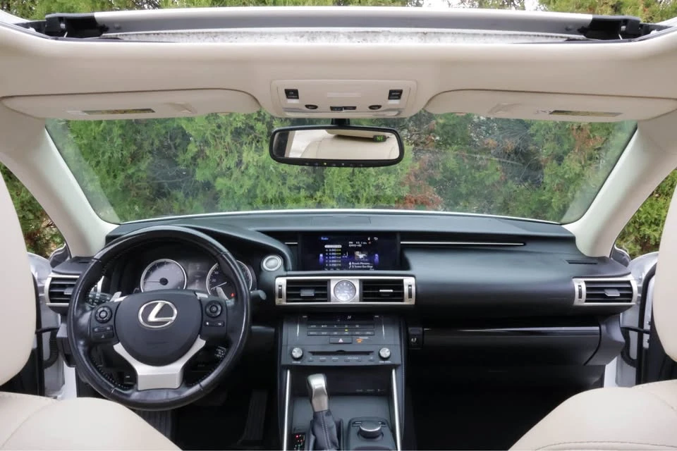 2016 Lexus IS 3rd Gen - Image 9 of 17