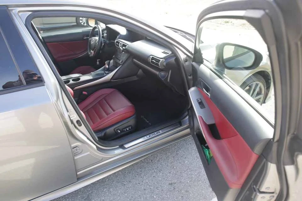 2016 Lexus IS 3rd Gen - Image 6 of 6