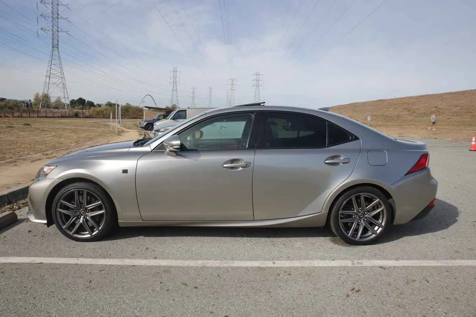 2016 Lexus IS 3rd Gen - Image 4 of 6