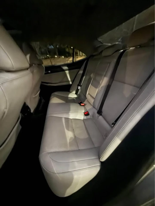 2016 Lexus IS 3rd Gen - Image 8 of 10