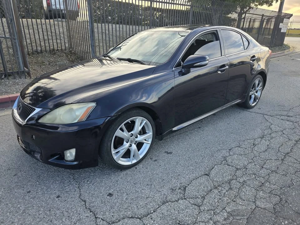 2016 Lexus IS 3rd Gen - Image 2 of 17