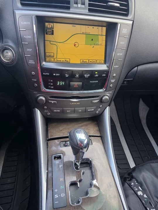 2016 Lexus IS 3rd Gen - Image 15 of 17