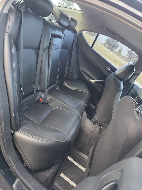 2016 Lexus IS 3rd Gen - Image 12 of 17