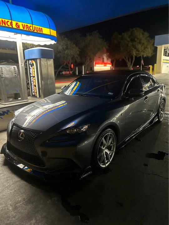 2016 Lexus IS 3rd Gen - Image 4 of 6