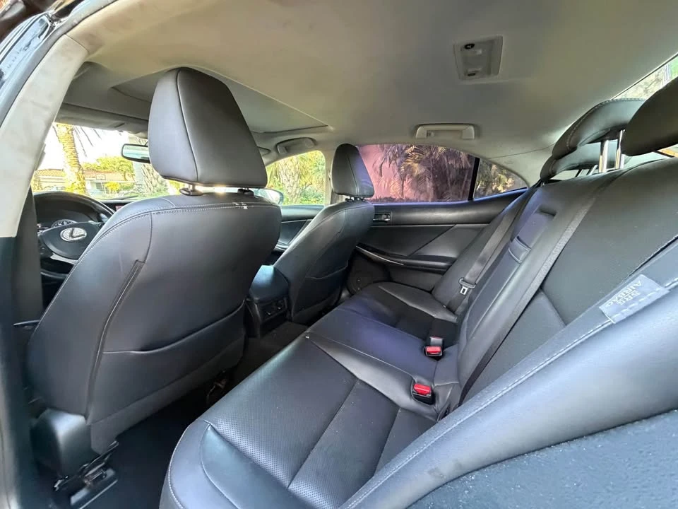 2016 Lexus IS 3rd Gen - Image 8 of 10