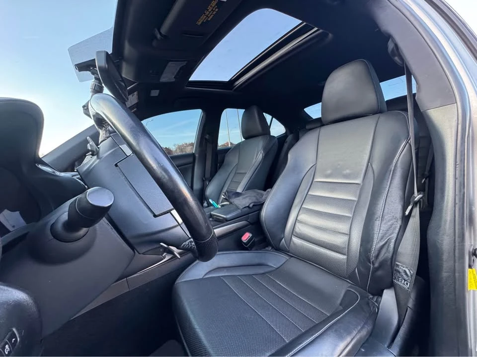 2016 Lexus IS 3rd Gen - Image 4 of 12