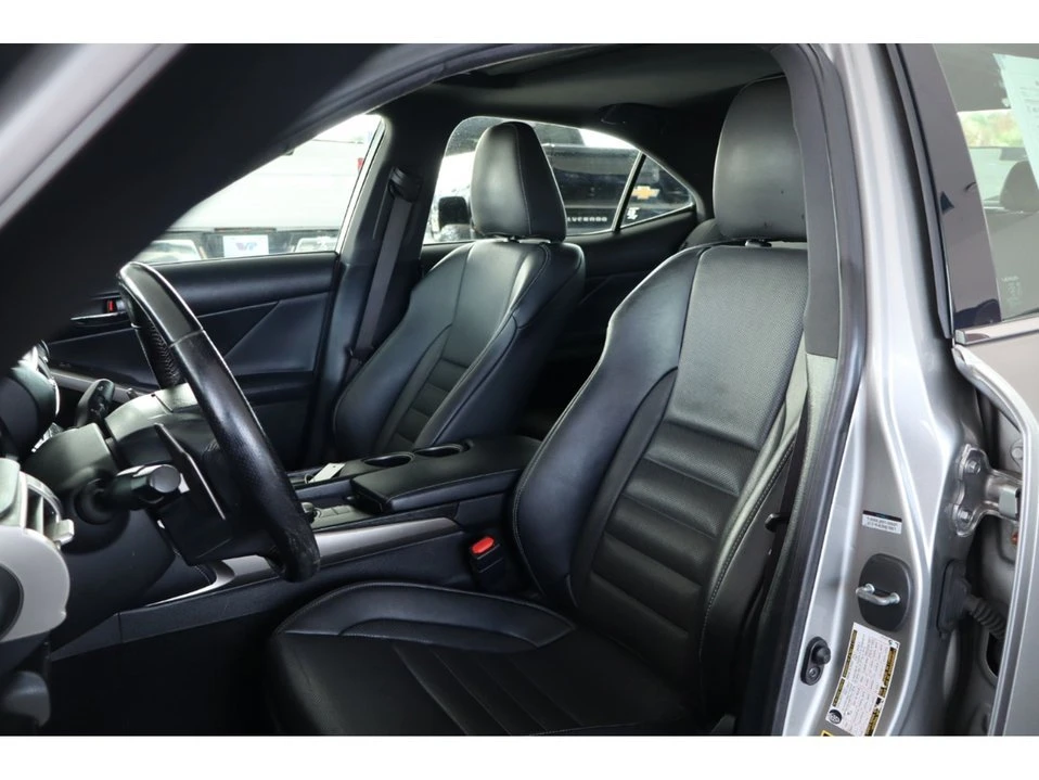 2016 Lexus IS 3rd Gen - Image 16 of 20