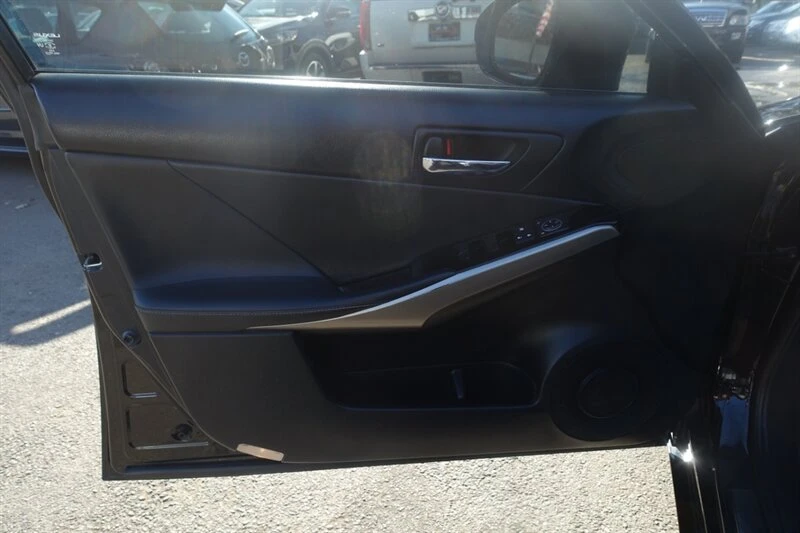 2016 Lexus IS 3rd Gen - Image 6 of 11