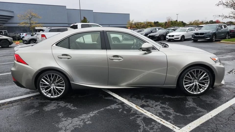 2016 Lexus IS 3rd Gen - Image 8 of 16