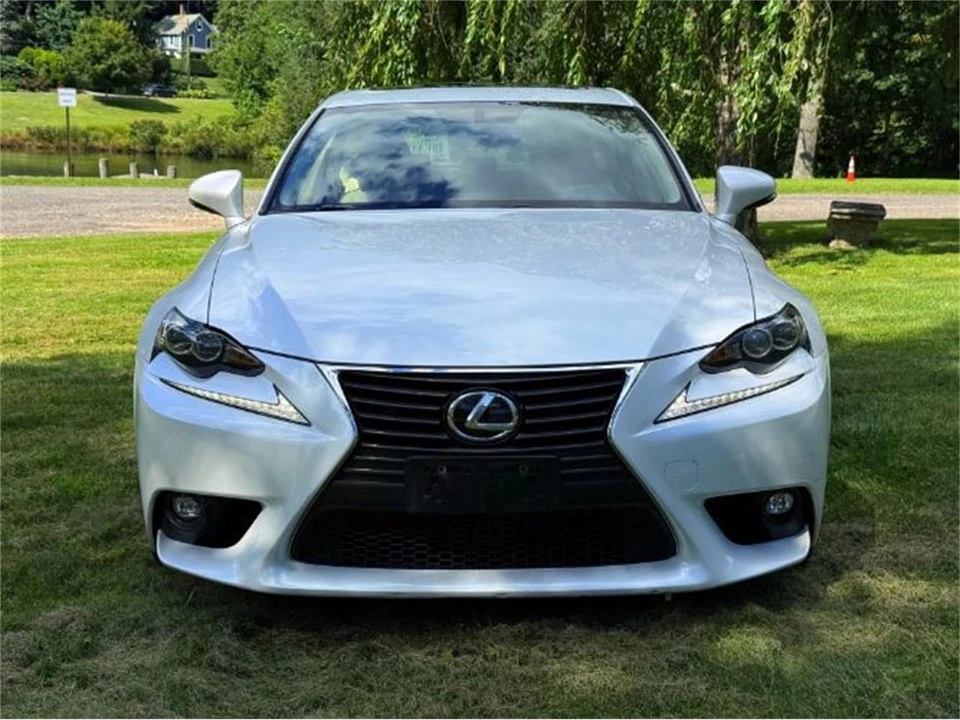 2016 Lexus IS 3rd Gen - Image 15 of 22
