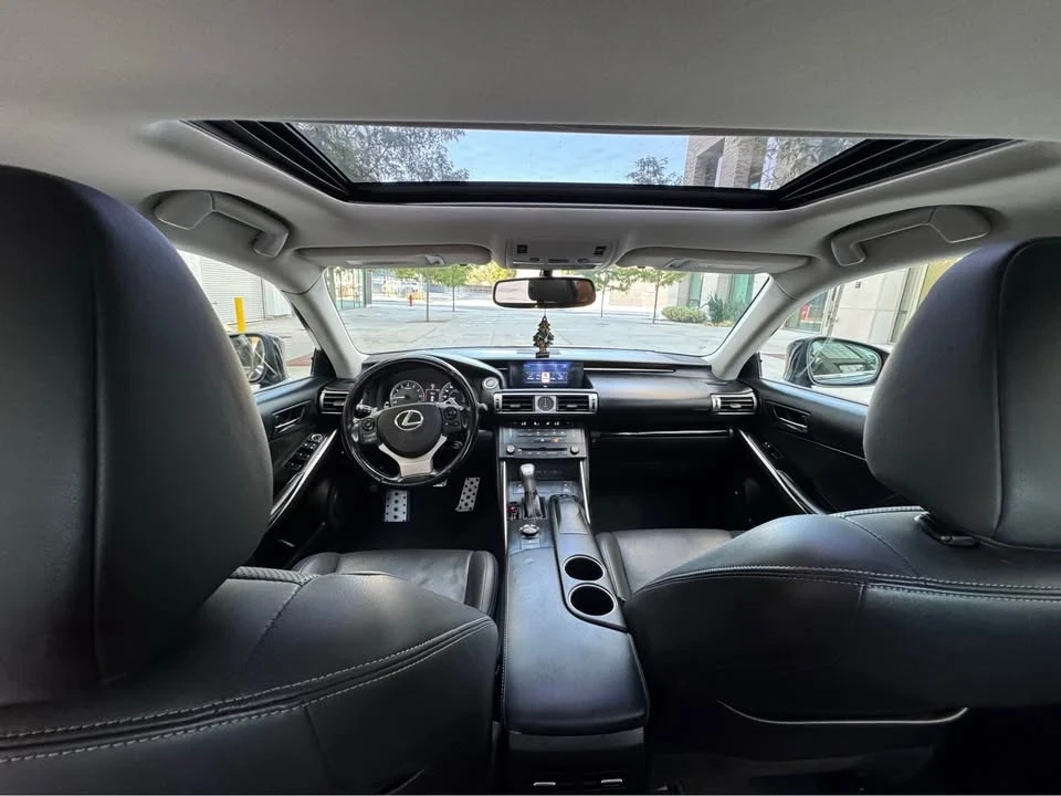 2016 Lexus IS 3rd Gen - Image 9 of 15