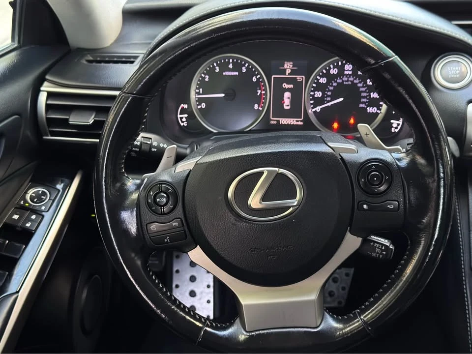 2016 Lexus IS 3rd Gen - Image 10 of 15