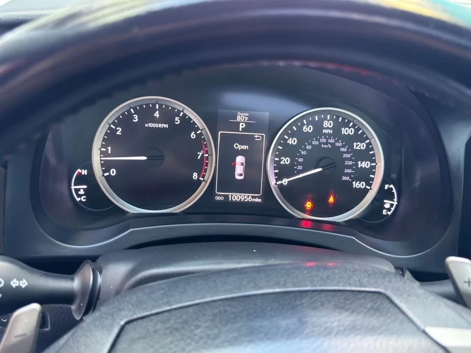 2016 Lexus IS 3rd Gen - Image 12 of 15