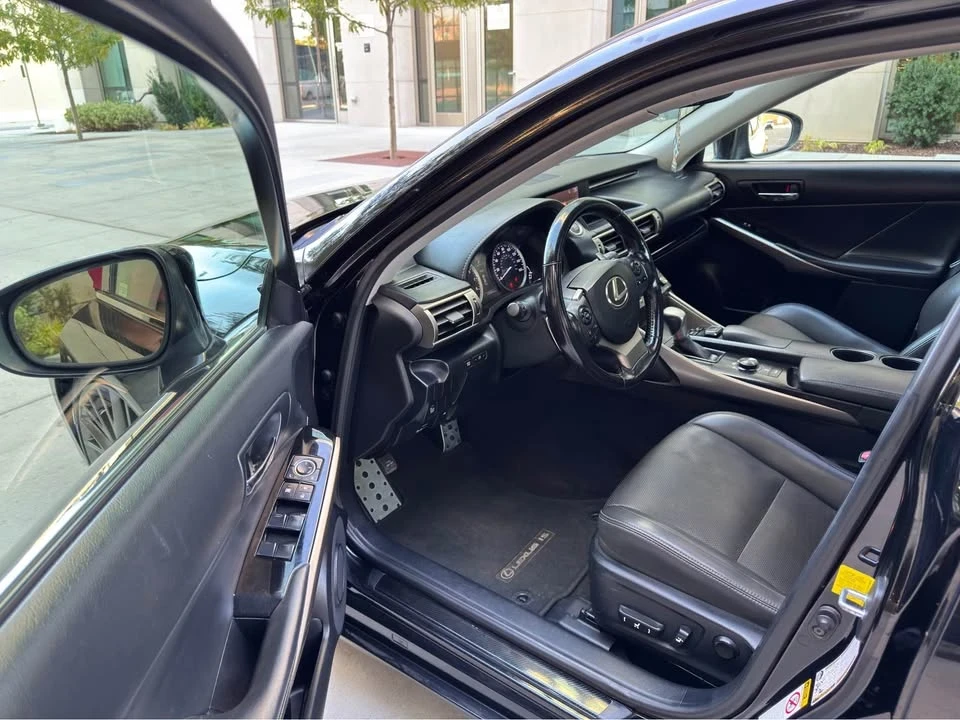 2016 Lexus IS 3rd Gen - Image 14 of 15