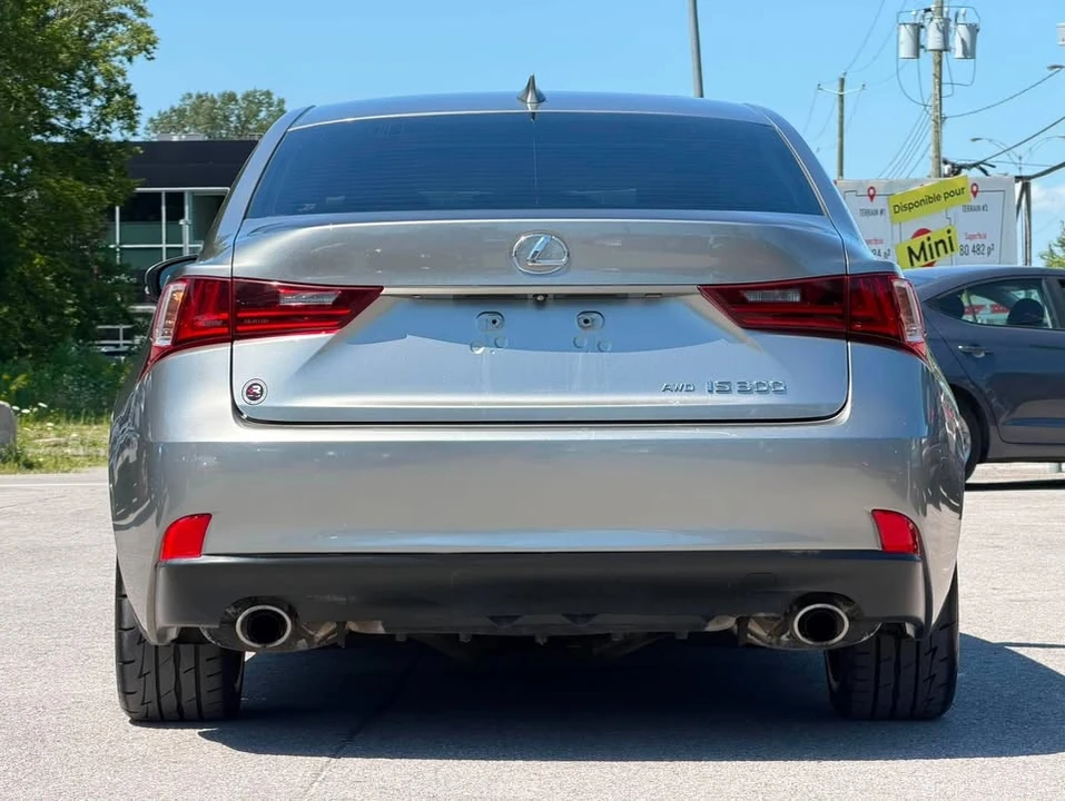 2016 Lexus IS 3rd Gen - Image 4 of 20