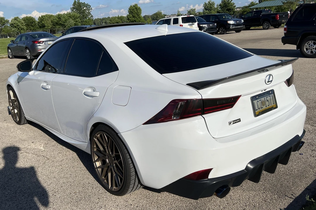 2016 Lexus IS 3rd Gen - Image 4 of 31