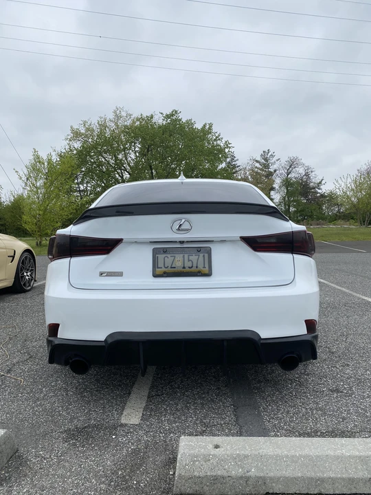 2016 Lexus IS 3rd Gen - Image 12 of 31