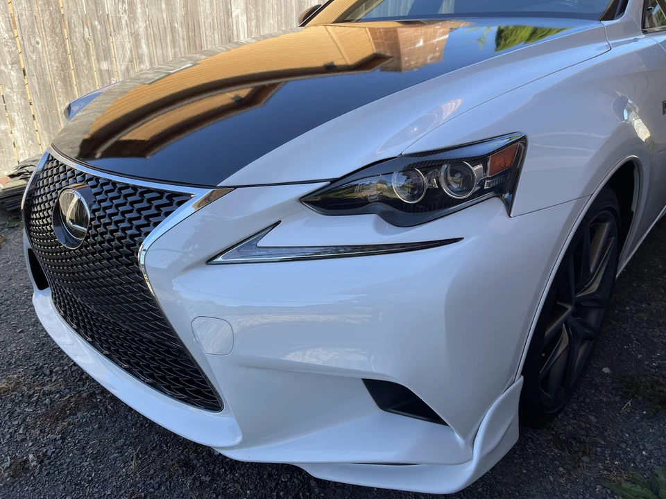2016 Lexus IS 3rd Gen - Image 20 of 31