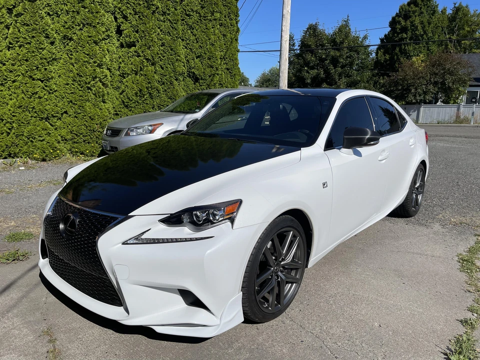 2016 Lexus IS 3rd Gen - Image 7 of 31