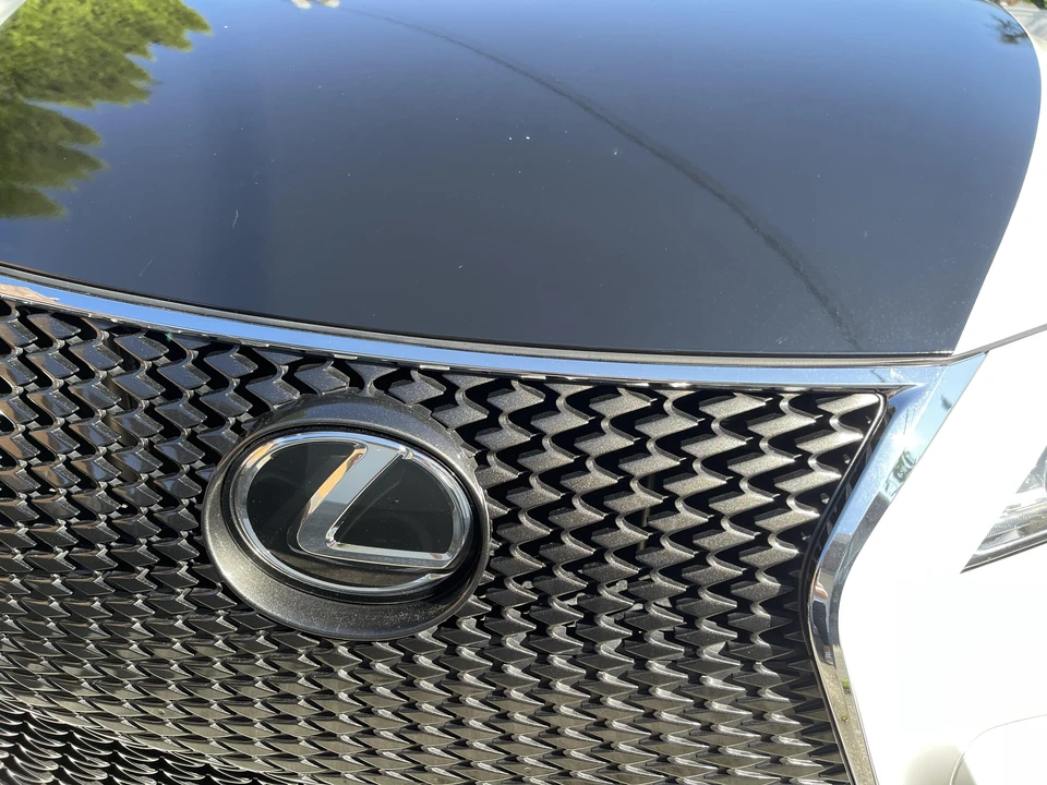 2016 Lexus IS 3rd Gen - Image 19 of 31