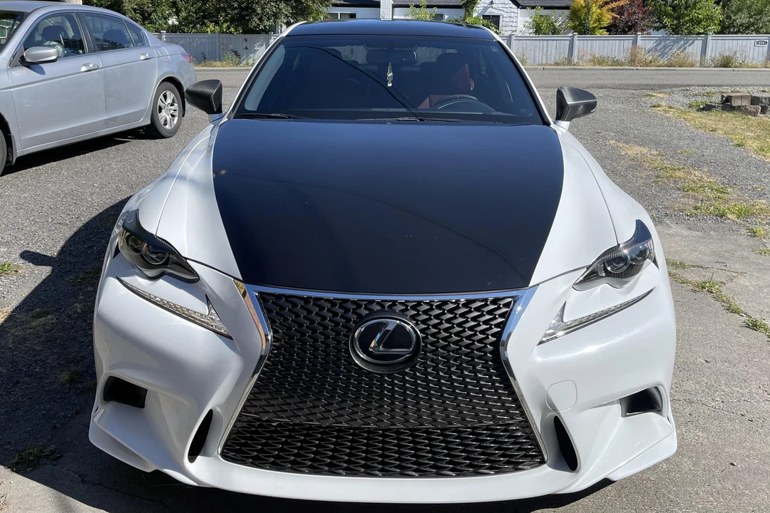 2016 Lexus IS 3rd Gen - Image 2 of 31