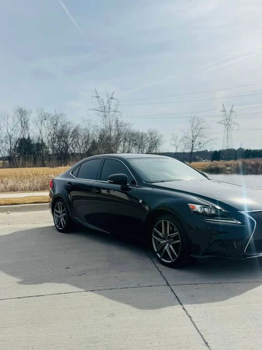 2016 Lexus IS 3rd Gen - Image 4 of 9