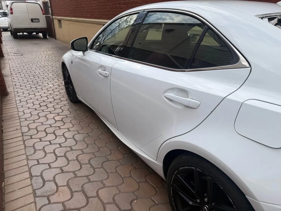 2016 Lexus IS 3rd Gen - Image 5 of 17