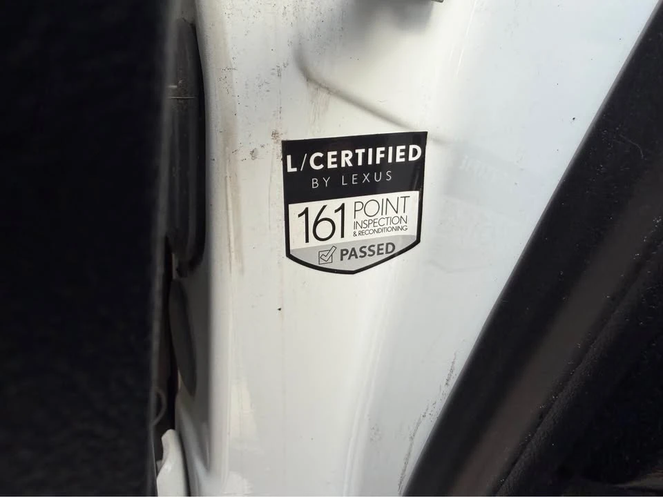 2016 Lexus IS 3rd Gen - Image 11 of 17