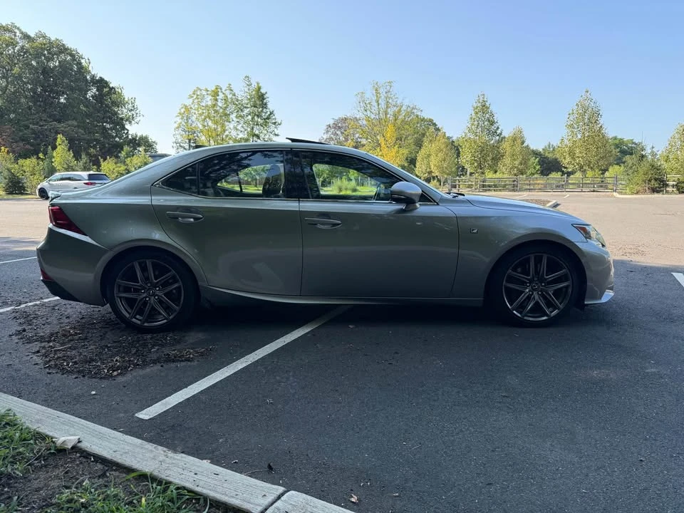 2016 Lexus IS 3rd Gen - Image 8 of 20