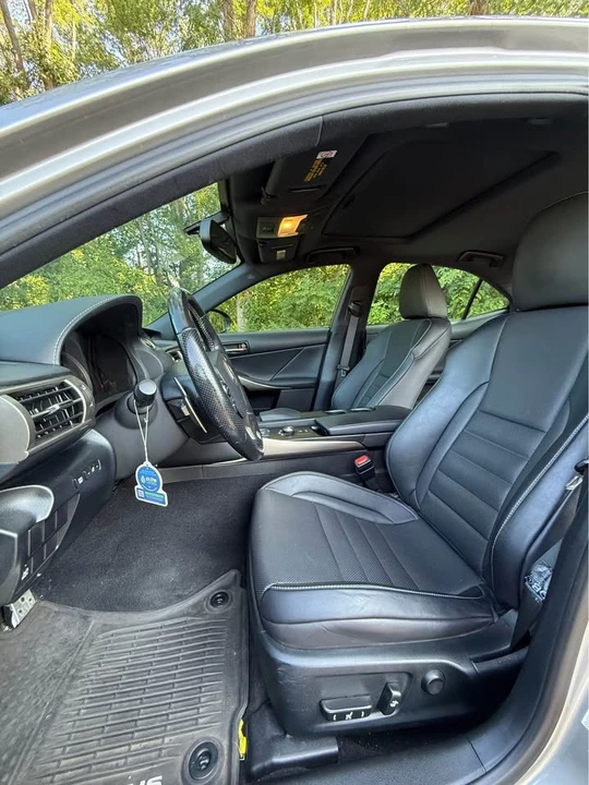 2016 Lexus IS 3rd Gen - Image 10 of 20
