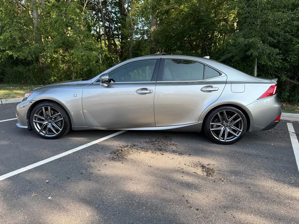2016 Lexus IS 3rd Gen - Image 4 of 20
