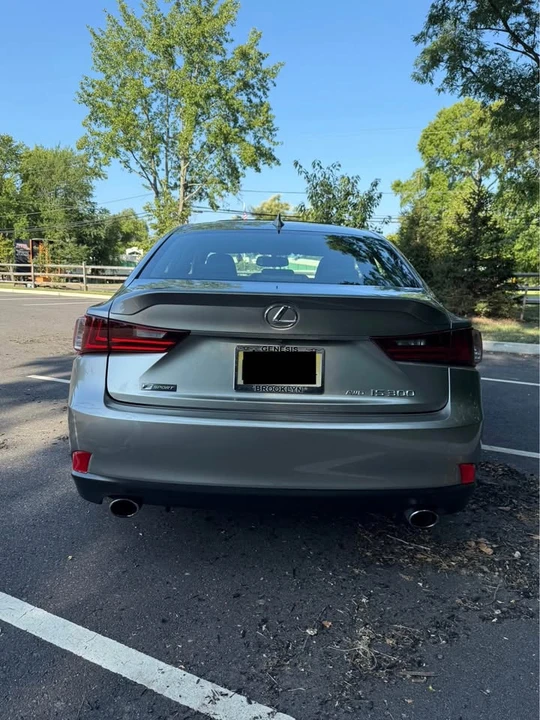 2016 Lexus IS 3rd Gen - Image 6 of 20