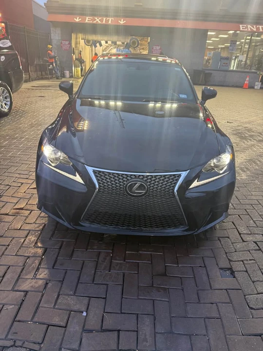 2016 Lexus IS 3rd Gen - Image 5 of 7