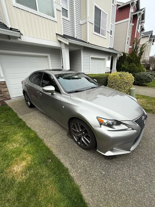 2016 Lexus IS 3rd Gen - Image 5 of 18