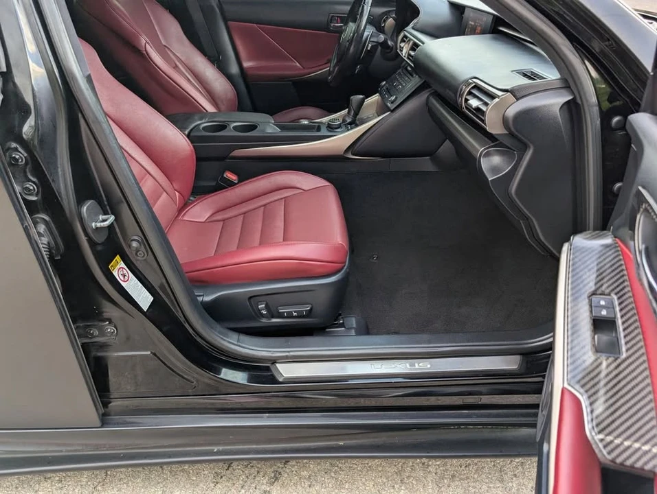 2016 Lexus IS 3rd Gen - Image 17 of 19