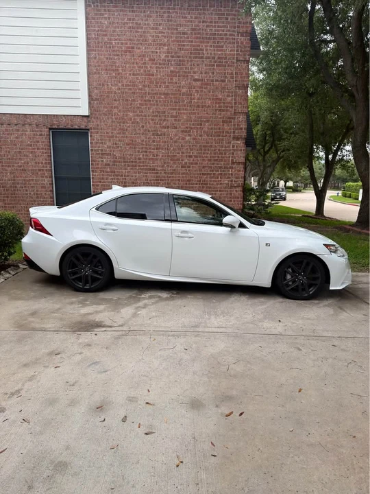 2016 Lexus IS 3rd Gen - Image 3 of 10