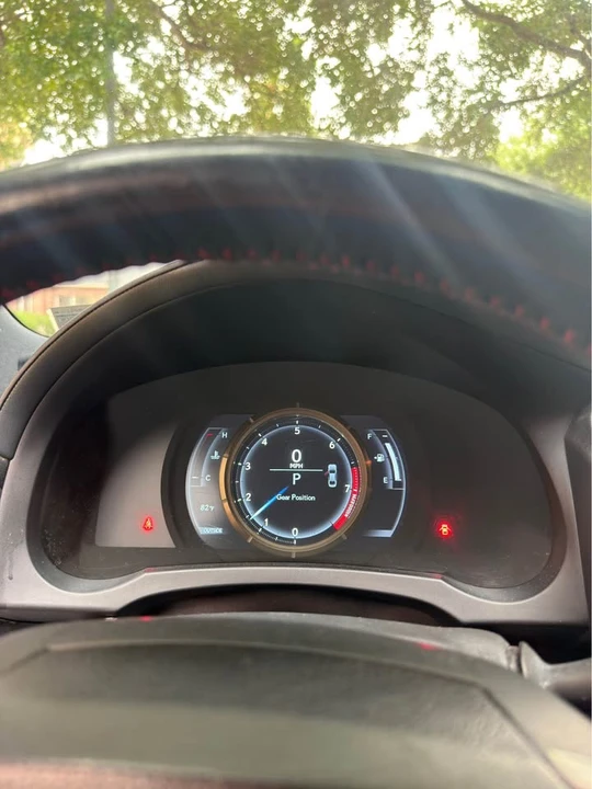 2016 Lexus IS 3rd Gen - Image 8 of 10