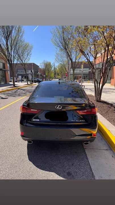 2016 Lexus IS 3rd Gen - Image 4 of 6