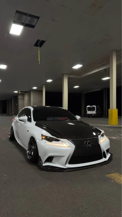 2016 Lexus IS 3rd Gen - Image 6 of 6
