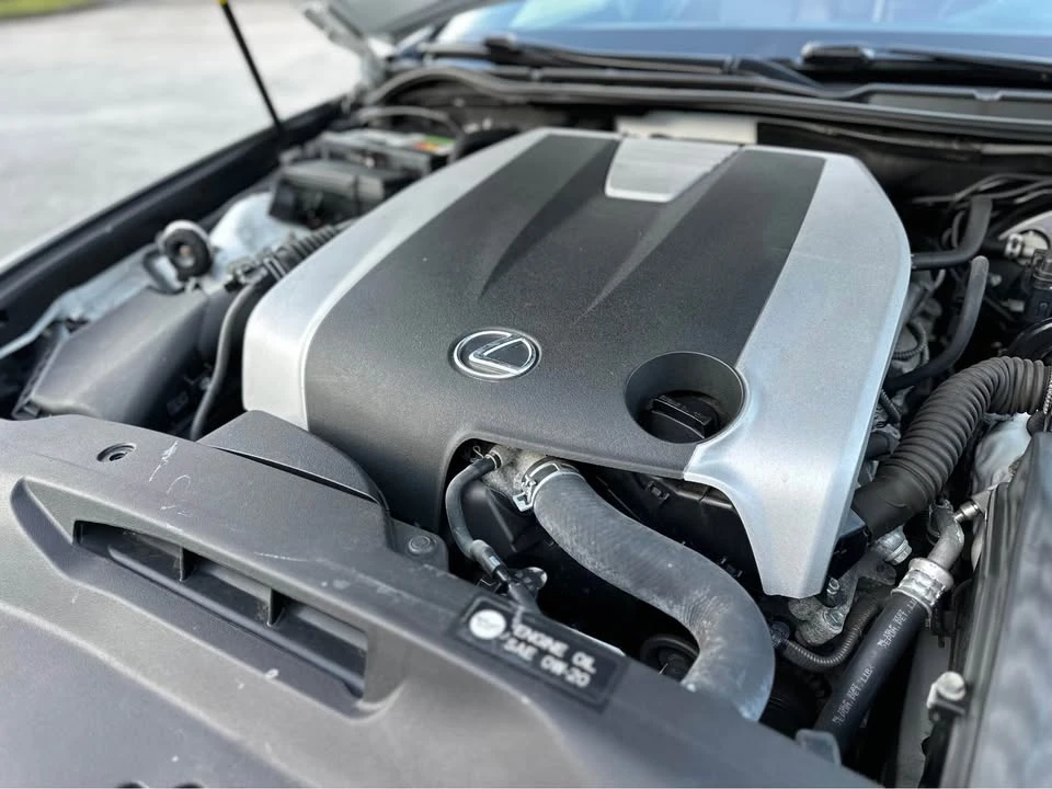 2016 Lexus IS 3rd Gen - Image 18 of 18
